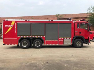 Venda directa de fábrica Equipos e accesorios de loita contra incendios combinados con escuma de auga Camións de bombeiros