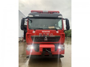 Truk Penyelamat dan Pemadam Kebakaran HOWO dengan Kapasitas Besar untuk Air dan Busa serta Peralatan Lengkap