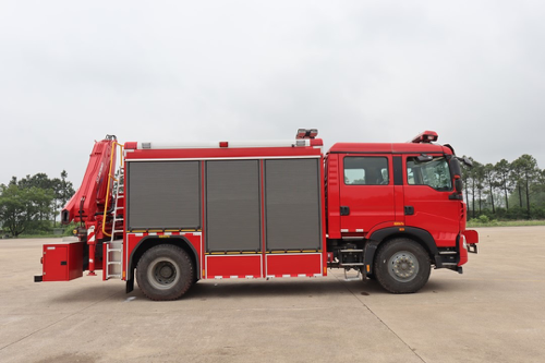 Camión de bombeiros de rescate de emerxencia HOWO