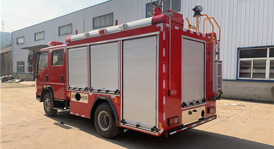 Denní údržba hasičského vozu