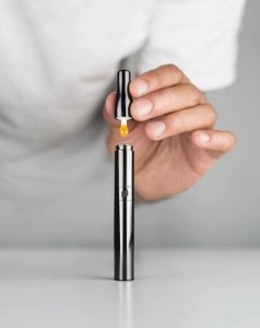 ຍີ່ຫໍ້ Puffco Plus Air Shifter ໃໝ່ ທີ່ມີປາກກາ Mountain Peak Portable Wax Oil Vaporizer Concentrate Vape Pen