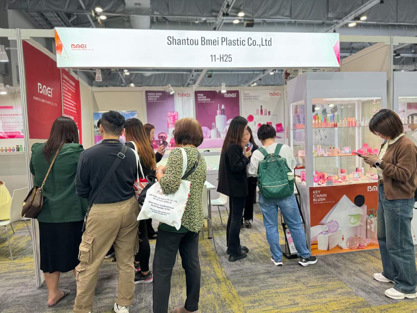نقد و بررسی نمایشگاه |Cosmopack آسیا هنگ کنگ 2023