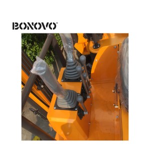 BONOVO DIGDOG DG10 Mini Excavator with multiple attachments