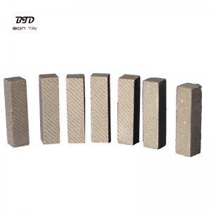 Diamond metal segments for cutting or grinding concrete and stones