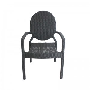 Melnas rotangpalmas austas Brīvā laika krēsls R-yard restorāna mēbeles