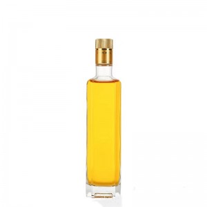 Bottiglia di olio d'oliva trasparente da 500 ml