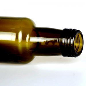 750ml Rûne Olive Oil Bottle
