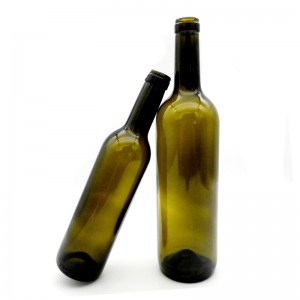 500ml skleněná láhev s korkovým hrdlem Bordeaux