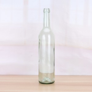 750 ml прозрачна стъклена бутилка от Бордо с T коркова тапа