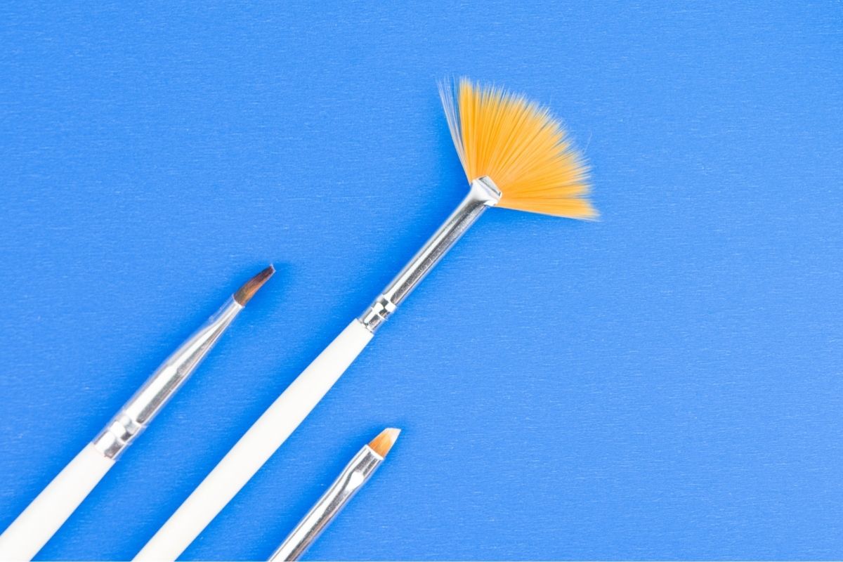 How To Prepare New Nail Brushes For Use
