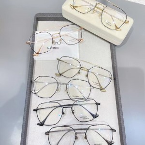 Hot Sale Εξαιρετικά ελαφρύ λεπτό πλαίσιο Μεταλλικά γυαλιά Πλαίσιο DS220724
