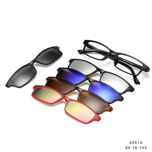 TR Clips On Sunglasses 5 In 1 Monobloc Lens T5252251