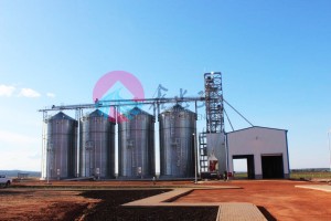 Зграда на фабрика за фарма за пченка во Ангола