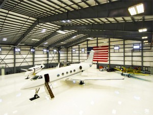 Hangar de manutenção de aeronaves de estrutura de aço pré-fabricada