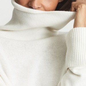 Atasan dan sweater musim gugur wanita kasmir warna solid leher tinggi longgar desain baru