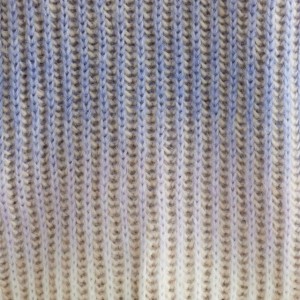 Хатын-кызлар өчен 100% кассир озын җиңле свитер