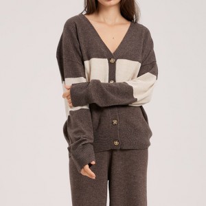 Теплий коричневий кашеміровий в'язаний жіночий светр-джемпер