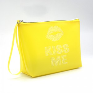 Printim me ngjyra "Kiss Me" me printim të plotë holografik dhe çantë kozmetike reflektuese për grim qese me tufë çantë bukurie dore të vogla kozmetike udhëtimi