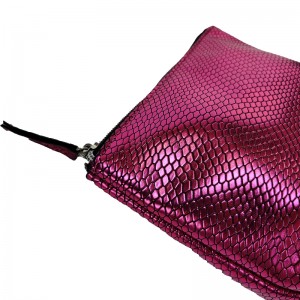 चीन सानुकूलित लोगो होलोग्राफिक मेकअप बॅग इंद्रधनुषी महिला फॅशन कस्टम TPU चौरस आकार कॉस्मेटिक बॅगसाठी उद्धृत किंमत