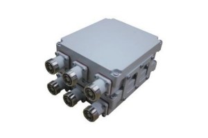 3 Ways Cavity Combiner DIN-F Connector 885-2690MHz Low Insertion Loss Small Volume JX-CC3-885M2690M-80DG2