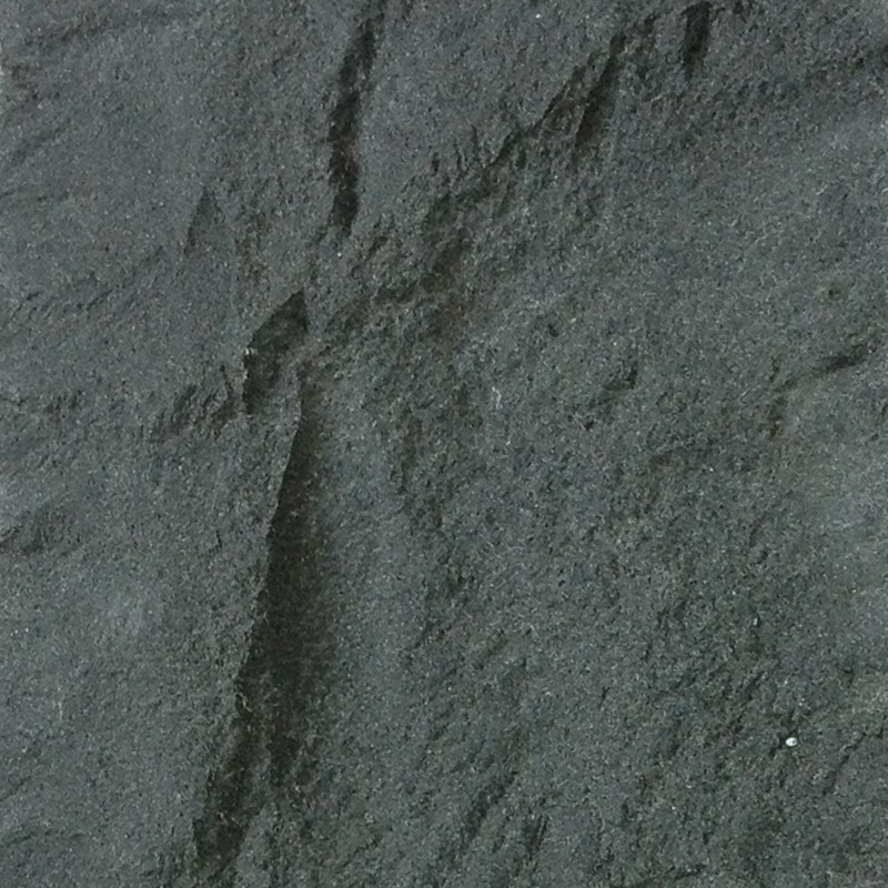Стени от естествен черен камък, стенен камък с базалтова кожа, естествено разцепено лице, каменна архитектура, стенна облицовка Показано изображение