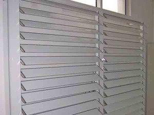 Trending Products Aluminium Shutter Door - Windows with manual magnetic built-in blind – CESE2