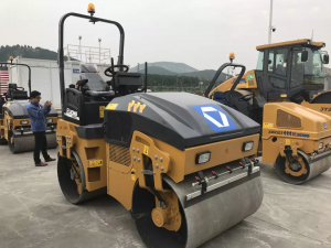 4000kg Mini Road Compactor Manufacturer XCMG XMR403S For Sale