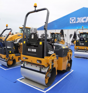 XCMG דגם חדש XMR303S 3 טון כביש קומפאקטור למכירה