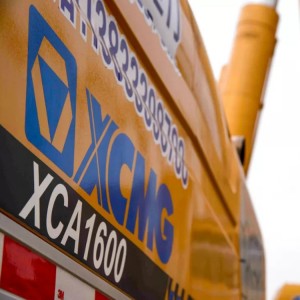 Tiek pārdots 1600 tonnu visurgājējs celtnis XCMG XCA1600 kravas auto celtnis