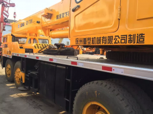 Guindaste de caminhão XCMG de 70 toneladas da China com o melhor preço