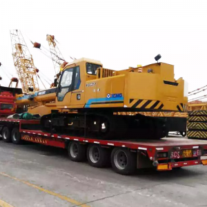 Mga Kagamitan sa Hoiting XCMG QUY150 150 Tonne Crawler Crane Para Ibaligya