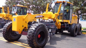 Road Construction Machinery XCMG GR230 230hp Hydraulic Motor Grader