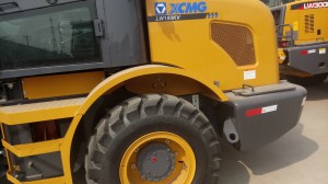 Гарячий 1,8-тонний навантажувач XCMG LW180KV Малий колісний навантажувач для будівництва