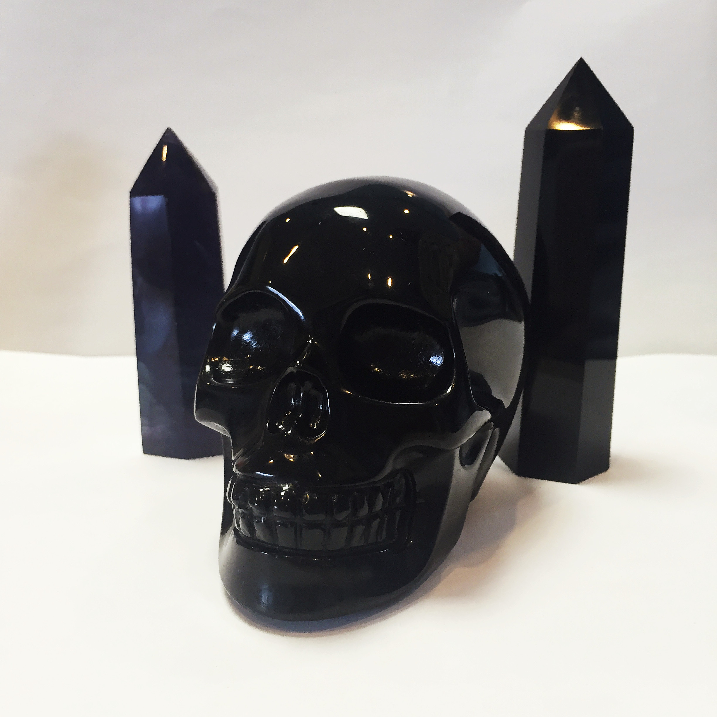 Wholesale natural quartz crystal gemstone black obsidian head skulls crystals healing stones for sale