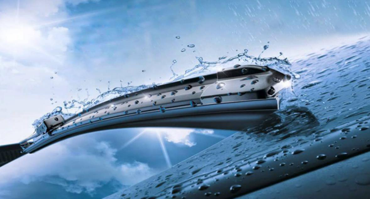 4 SIGNS YOU NEED NEW WINDSHIELD WIPER BLADES