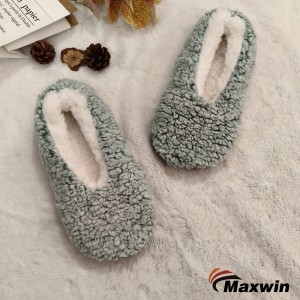 Wahine Winter Non Skid Slippers Roto Frosted Sherpa