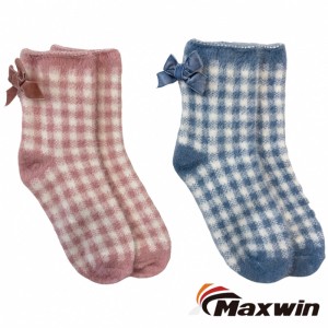 ถุงเท้าขนสัตว์ลายสก๊อตอบอุ่นเป็นพิเศษสำหรับผู้หญิงฤดูหนาว / ฤดูใบไม้ร่วงพร้อมปมผีเสื้อ