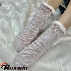 Женски зимски задебелени заспани затворени антилизарни меки чорапи за домаќинство