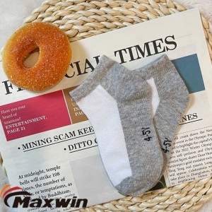 4-5 ročné detské ponožky, šedé svetlé polyesterové módne ponožky pre deti, členkové ponožky