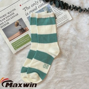 31-34 jardoj ŝtrumpetoj kun simpla strio, Nice Stripe Plain Middle Cotton Socks, Kotonaj ŝtrumpetoj