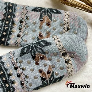 Женски домашни чорапи со нордиски дизајн S nowflake и чорапи за кабина со постава Шерпа