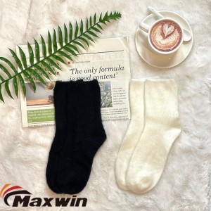 Pambabaeng Autumn / Winter Plain Color Solid Color Soft Warm Socks