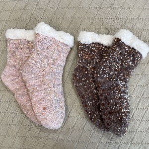 Ženske zimske udobne čarape od šenile s točkicama protiv klizanja za unutarnju upotrebu