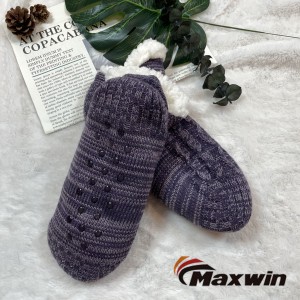Ladies Home Cozy Winter Shortie Cable Socks con antideslizante