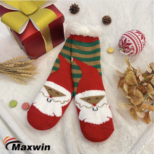 Çorape pantoflash të rehatshme për zonjat e Krishtlindjeve me Santa Claus