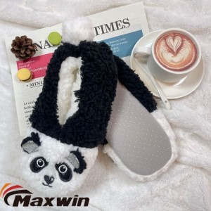 Kanner Wanter 3D Déier Broderie Warm Slipper Socken mat Dinosaurier a Panda Muster