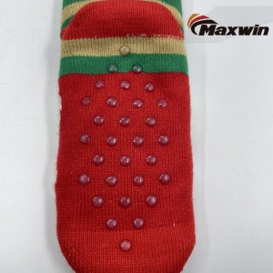 Божићне женске удобне папуче чарапе са Деда Мразом