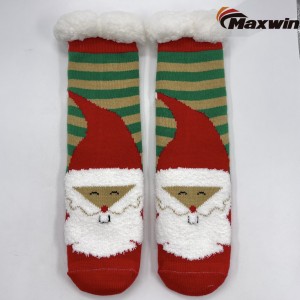 Çorape pantoflash të rehatshme për zonjat e Krishtlindjeve me Santa Claus
