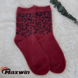 Dámske super teplé mäkké ponožky na jar/zimu s leopardími žakárovými ponožkami
