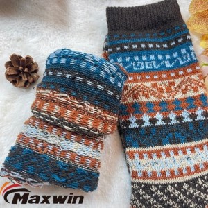 Socks Winter Wool Yarn Ụmụ nwanyị Cashmere Warm Middle Merino Sox Outdoor Unisex Casual Knitted Daily Socks Boot Socks